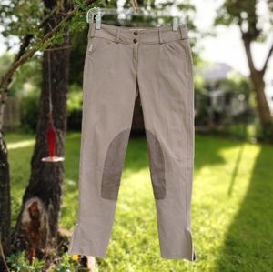 Woman's Tailored Sportsman English Riding Habit